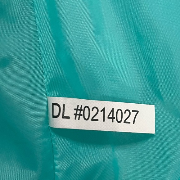 The North Face Women's Aqua Quilted Vest - Picture 14 of 15